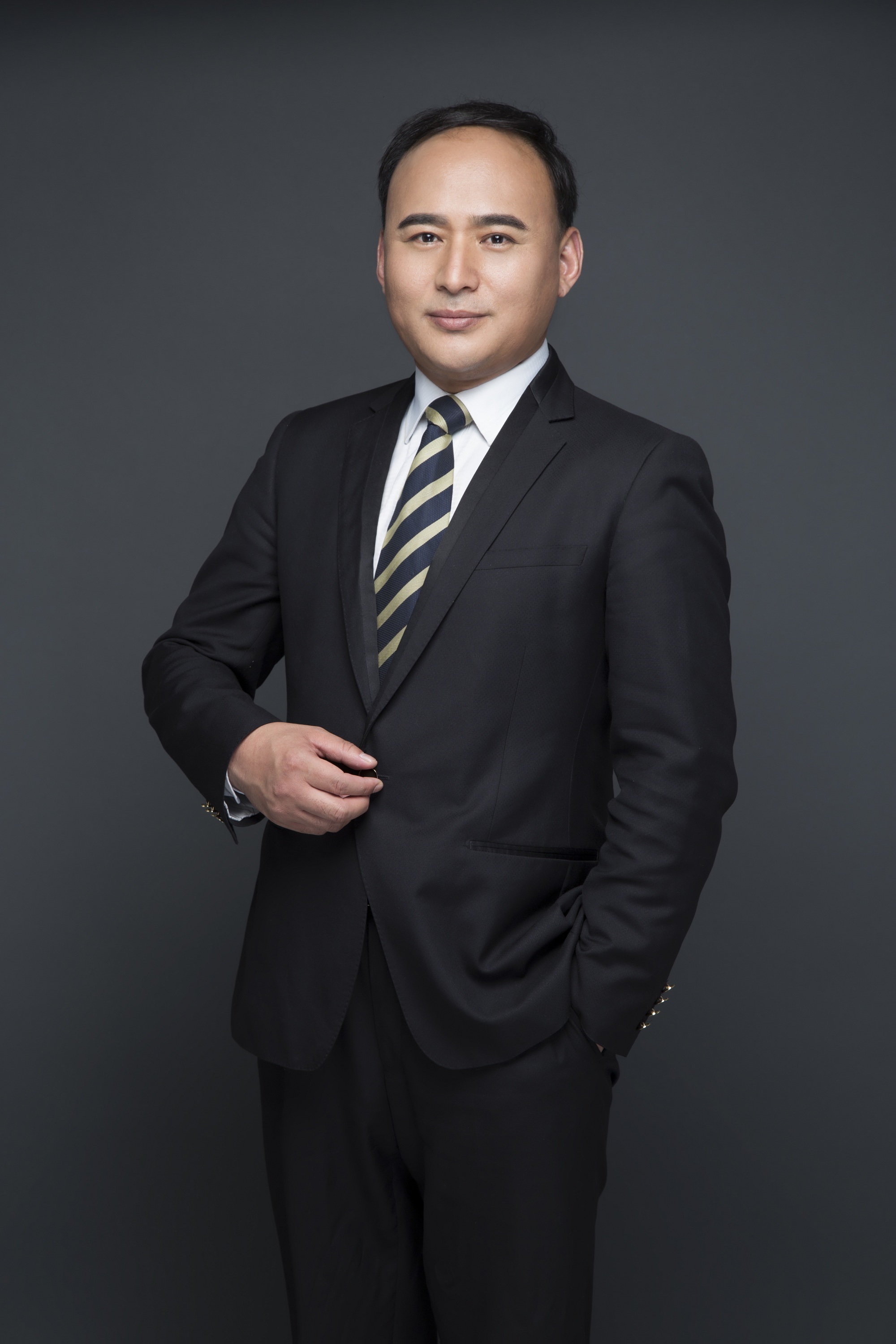 何乔友 插画与概念设计总监